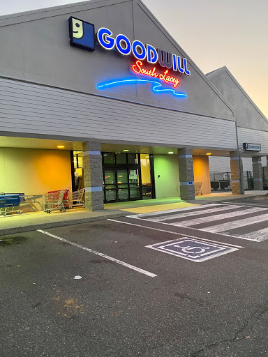 Thrift Store «South Lacey Goodwill», reviews and photos, 4800 Yelm Hwy SE, Lacey, WA 98503, USA