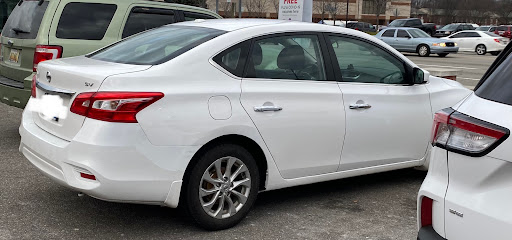 Used Car Dealer «Great Lakes Superstore», reviews and photos, 1399 Joslyn Ave, Pontiac, MI 48340, USA