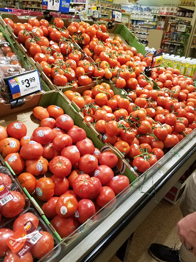 Grocery Store «Giant», reviews and photos, 1700 Kingfisher Dr, Frederick, MD 21701, USA