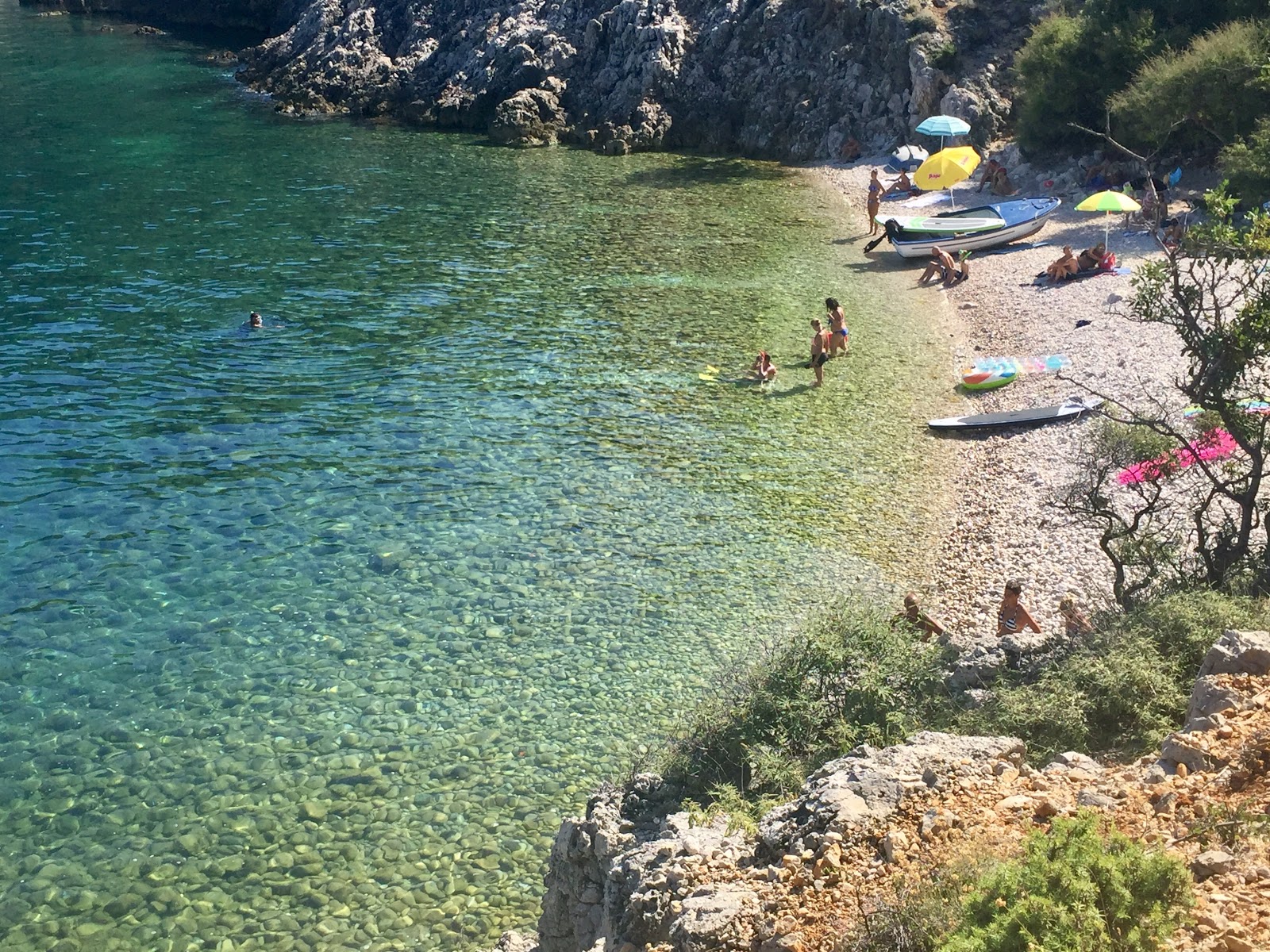 Foto van Burin met kleine baai