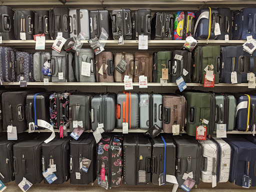 Home Goods Store «Tuesday Morning», reviews and photos, 261 Indian Lake Blvd #300, Hendersonville, TN 37075, USA