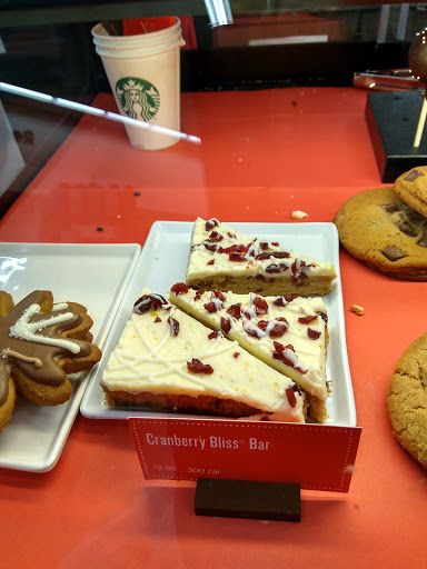 Supermarket «Hy-Vee», reviews and photos, 2400 2nd Ave, Muscatine, IA 52761, USA