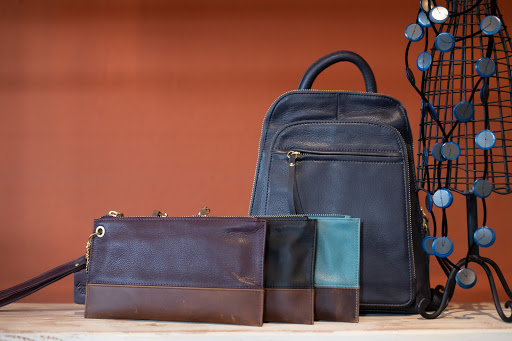 Shoe Store «Switch Shoes», reviews and photos, 7871 SW Capitol Hwy, Portland, OR 97219, USA