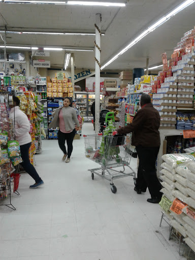 Grocery Store «C-Town Supermarkets», reviews and photos, 16-26 N Day St, City of Orange, NJ 07050, USA