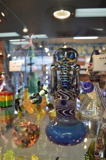 Tobacco Shop «American Smoke & Vape», reviews and photos, 217 E Army Trail Rd, Glendale Heights, IL 60139, USA