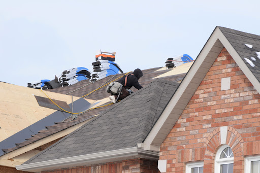 G & G Roofing Inc in Lombard, Illinois