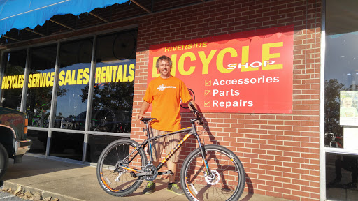 Bicycle Repair Shop «Riverside Bicycle Shop», reviews and photos, 101 N Riverside Dr, Clarksville, TN 37040, USA