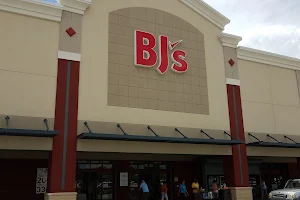 BJ's Wholesale Club image