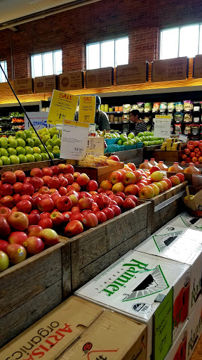 Grocery Store «Whole Foods Market», reviews and photos, 1330 Smith Ave, Baltimore, MD 21209, USA