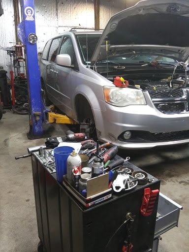 Used Car Dealer «Indiana Auto Sales Inc», reviews and photos, 821 S Walnut St, Bloomington, IN 47401, USA