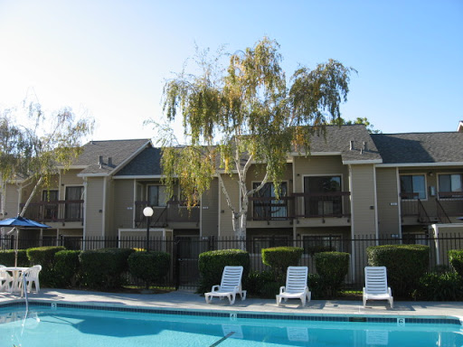 Riverstone Apartments