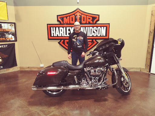 Harley-Davidson Dealer «Emerald City Harley-Davidson», reviews and photos, 5711 188th St SW, Lynnwood, WA 98037, USA