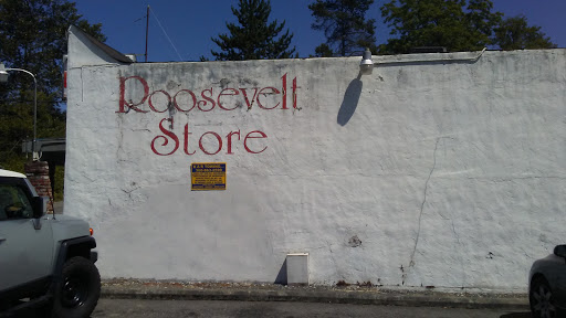 Grocery Store «Roosevelt Store», reviews and photos, 16412 Trombley Rd, Snohomish, WA 98290, USA