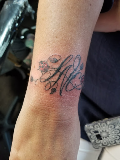 Tattoo Shop «Action Tattoo», reviews and photos, 225 Auburn Way N, Auburn, WA 98002, USA