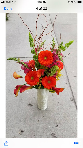 Florist «City Enchanted Gardens Florist», reviews and photos, 2246 W Taylor St, Chicago, IL 60612, USA