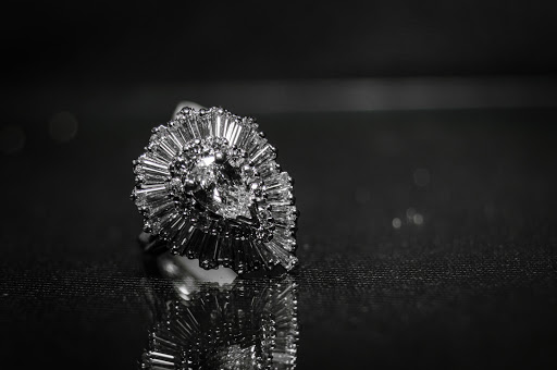 Pawn Shop «Golden Nugget Pawn & Jewelry», reviews and photos, 2132 US-19, Holiday, FL 34691, USA