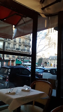 Atmosphère du Restaurant français Brasserie Lipp à Paris - n°16