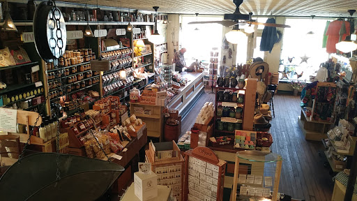 Gift Shop «Canal Towne Emporium», reviews and photos, 107 Sullivan St, Wurtsboro, NY 12790, USA