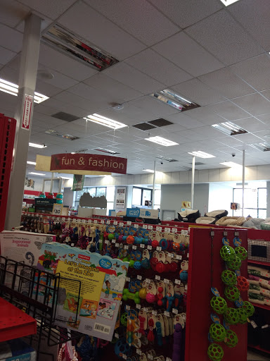 Pet Supply Store «Petco Animal Supplies», reviews and photos, 2000 NE Burnside Rd, Gresham, OR 97030, USA