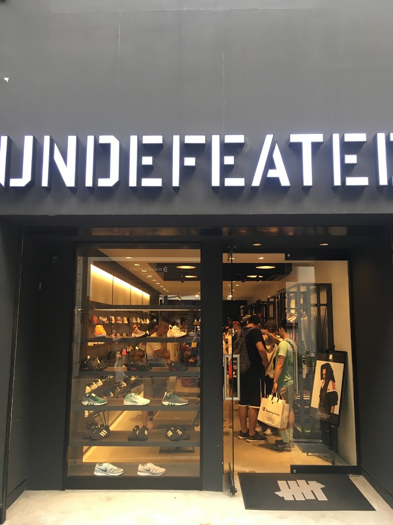 UNDEFEATED OSAKA