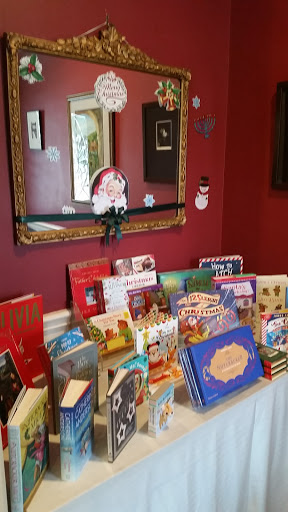 Book Store «River Oaks Book Store», reviews and photos, 3270 Westheimer Rd, Houston, TX 77098, USA