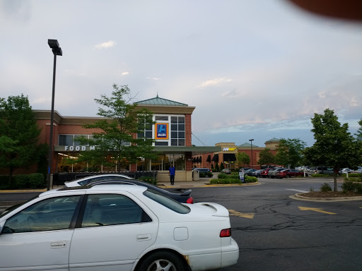 Supermarket «ALDI», reviews and photos, 1412 E Algonquin Rd, Schaumburg, IL 60173, USA