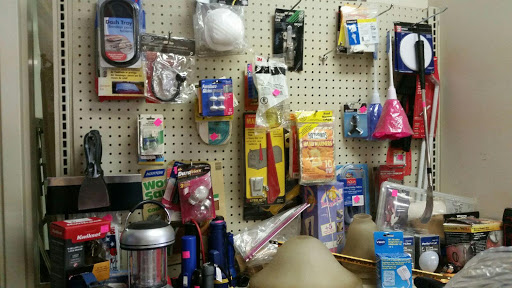 Thrift Store «Salvation Army», reviews and photos, 210 Kraft St, Clarksville, TN 37040, USA