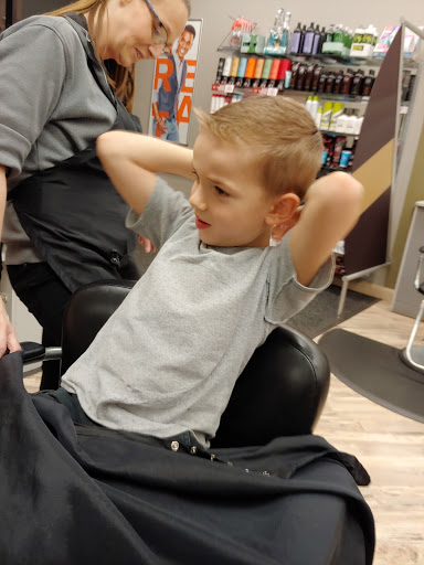 Hair Salon «Great Clips», reviews and photos, 15029 SE McLoughlin Blvd, Milwaukie, OR 97267, USA