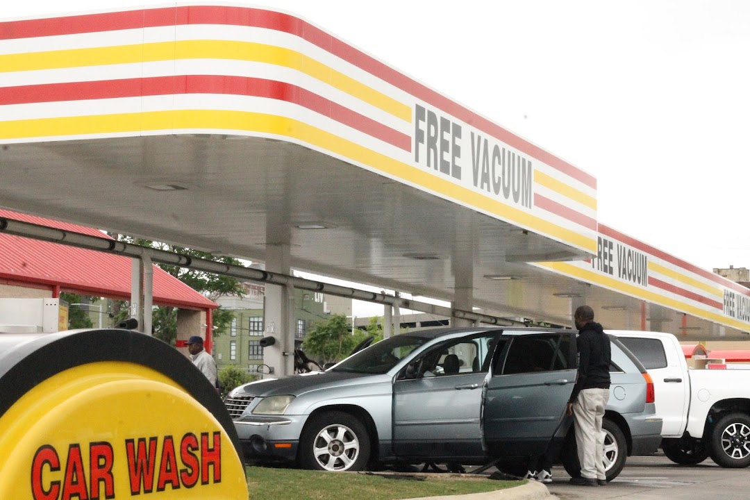 Goo Goo Express Car Wash - Mercury Drive