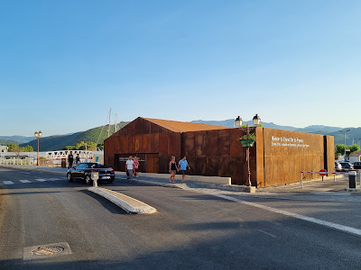 Parking à Saint-Florent