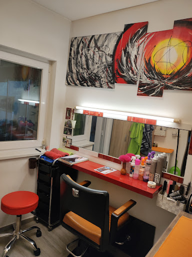 Friseur Liane Schuh In Neunkirchen