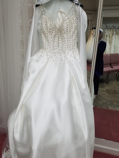 Bridal Shop «Elegant Bride», reviews and photos, 5091 N Fresno St #110, Fresno, CA 93710, USA