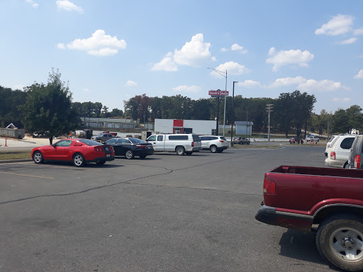 Supermarket «Ramey», reviews and photos, 1211 Parkway Shopping Center, West Plains, MO 65775, USA