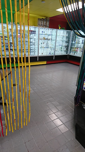 Tobacco Shop «Midwest Tobacco», reviews and photos, 2400 County Rd E, New Brighton, MN 55112, USA