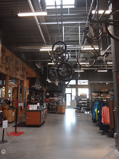 Camping Store «REI», reviews and photos, 1587 Boston Post Rd, Milford, CT 06460, USA