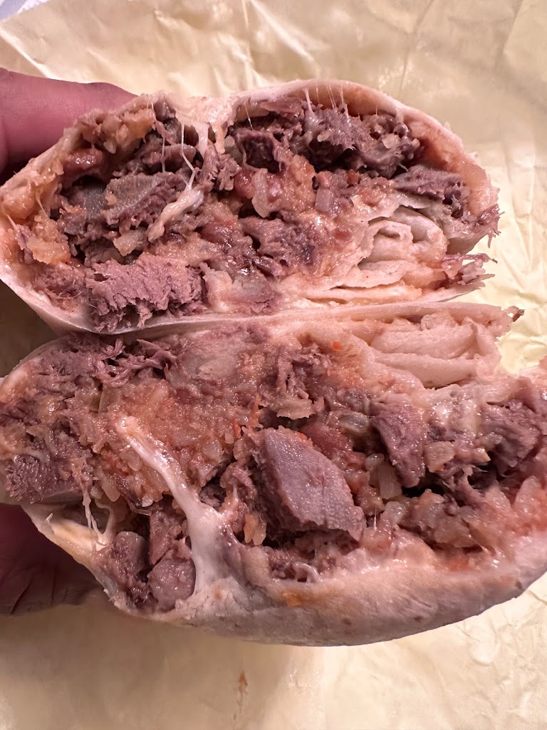 Taqueria El Retoño 97236