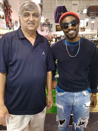 Liquor Store «Camp Creek World Of Beverages», reviews and photos, 3780 Princeton Lakes Pkwy, Atlanta, GA 30344, USA