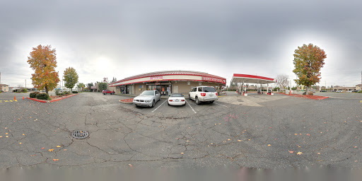 Tobacco Shop «Big Blaze smoke shop», reviews and photos, 851 N Sacramento St, Lodi, CA 95240, USA