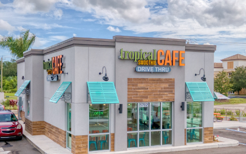 Tropical Smoothie Cafe image