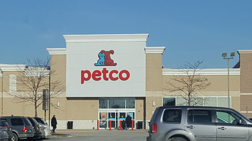 Petco shop Chicago