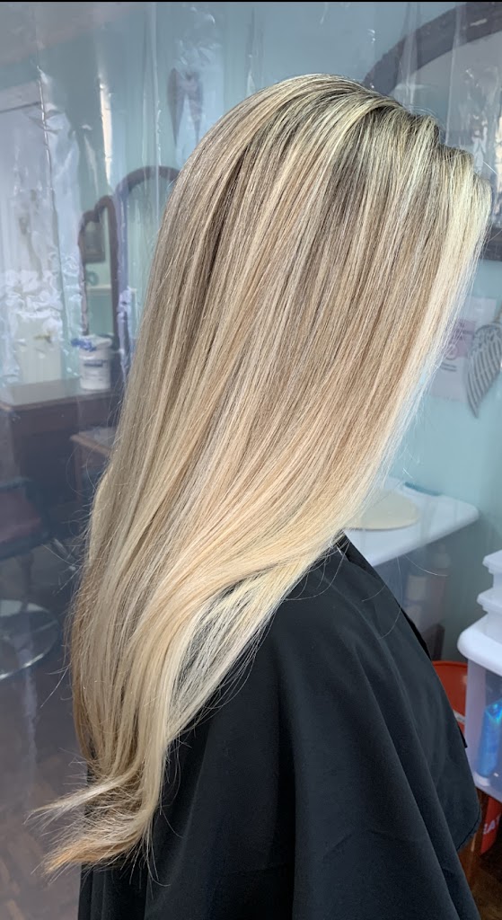 Shear Passion Hair Design 07645