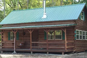 Red arrow cabins image