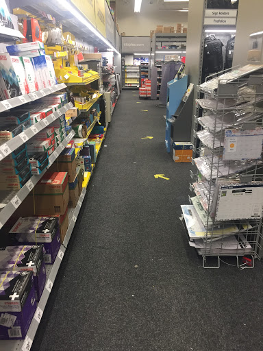 Office Supply Store «Staples», reviews and photos, 1905 Edwards Lake Rd, Birmingham, AL 35235, USA