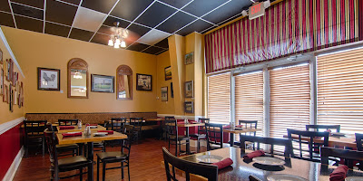 DeLucca's Italian Grill