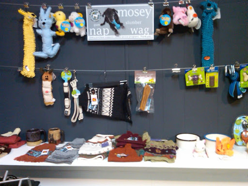 Pet Supply Store «Blue Ridge Dog», reviews and photos, 115 W Water St, Harrisonburg, VA 22801, USA