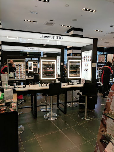 Cosmetics Store «SEPHORA», reviews and photos, 210 Joralemon St, Brooklyn, NY 11201, USA