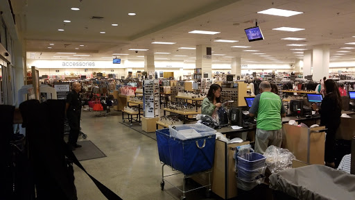 Department Store «Nordstrom Rack», reviews and photos, 3363 E Foothill Blvd, Pasadena, CA 91107, USA