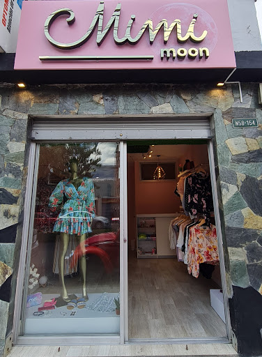 Mimi moon boutique