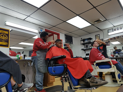 Barber Shop «City Cuts Barbershop», reviews and photos, 126 W Main St, Kutztown, PA 19530, USA