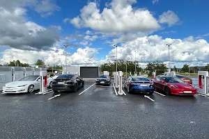 Tesla Supercharger image